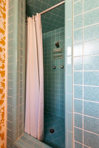 195 Carmel Dr, Sandia, TX 78383