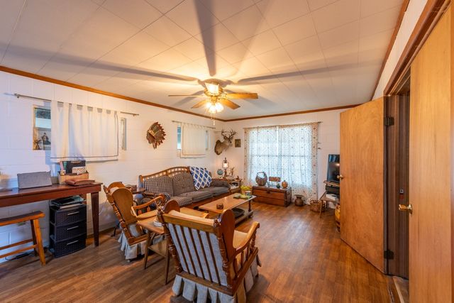 195 Carmel Dr, Sandia, TX 78383