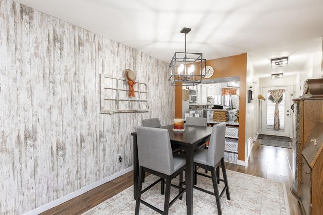 1723 42nd Street S, Fargo, ND 58103