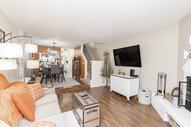 1723 42nd Street S, Fargo, ND 58103