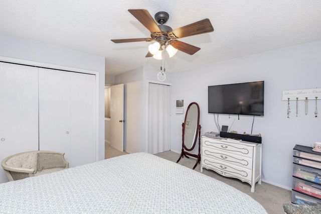 1723 42nd Street S, Fargo, ND 58103