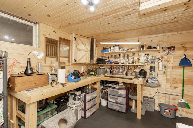 1723 42nd Street S, Fargo, ND 58103