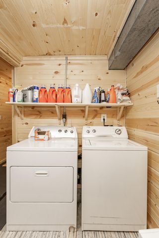 1723 42nd Street S, Fargo, ND 58103