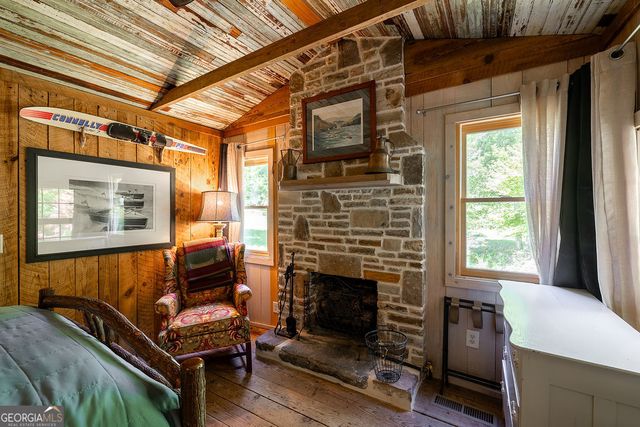 27 Tall Oak Lane, Clarkesville, GA 30523