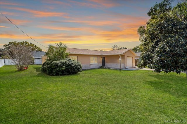 1364 Inca Avenue, Spring Hill, FL 34608