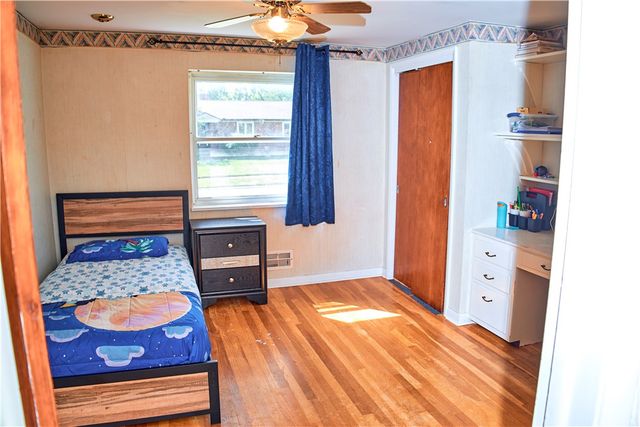 941 Hollendale Drive, Kettering, OH 45429