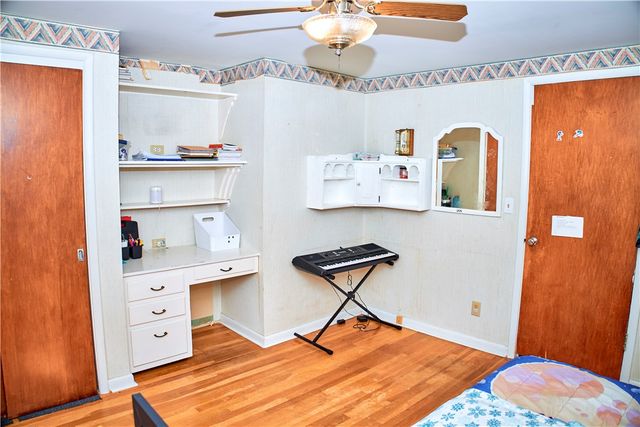 941 Hollendale Drive, Kettering, OH 45429
