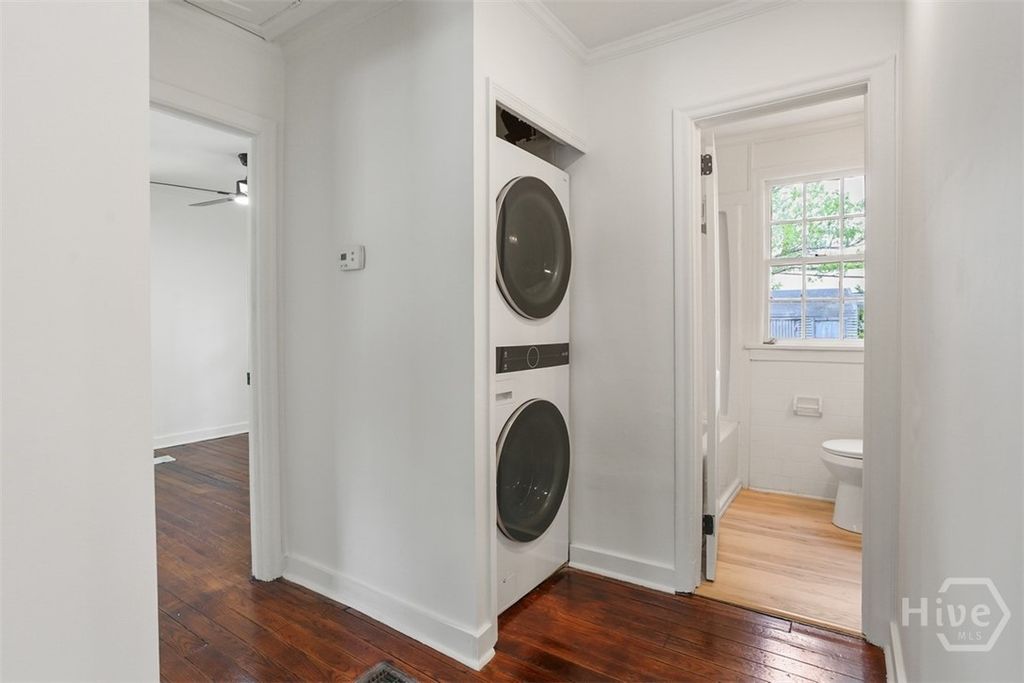 Image 16 of property listing at 2004 Causton Bluff Road, Savannah, GA 31404