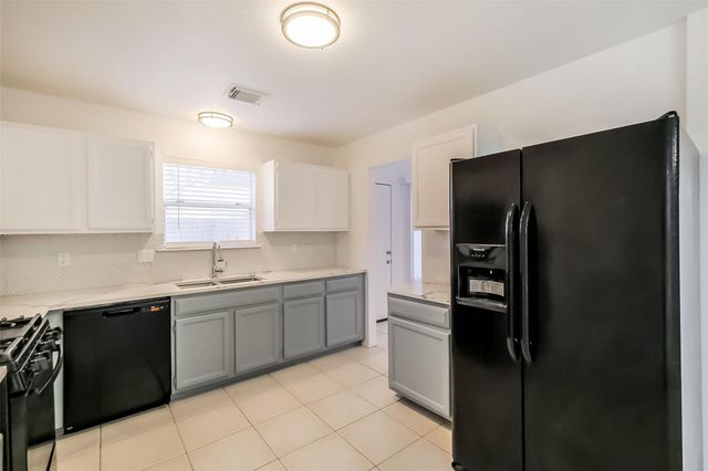 5450 Evergreen Canyon Road, Houston, TX 77066