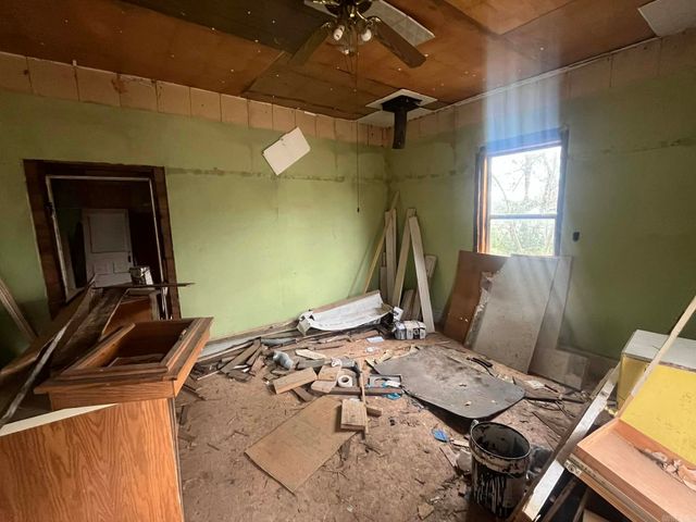 710 Eleventh St., Mena, AR 71953