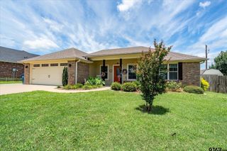 103 Bristol Circle, Chandler, TX 75758