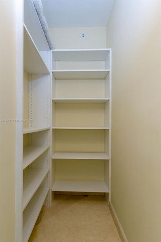 888 Brickell Key Dr PH2802, Miami, FL 33131