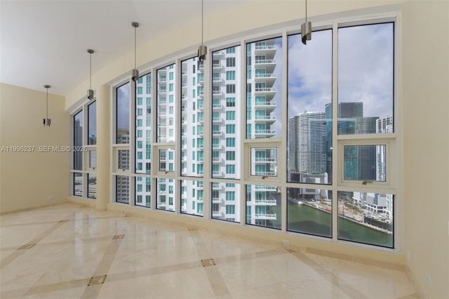 888 Brickell Key Dr PH2802, Miami, FL 33131
