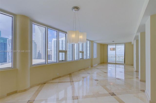 888 Brickell Key Dr PH2802, Miami, FL 33131