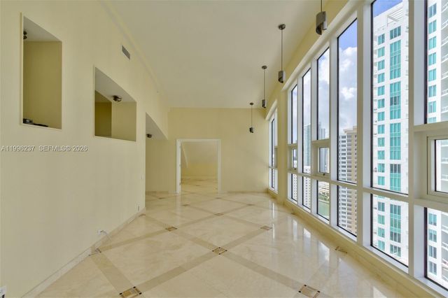 888 Brickell Key Dr PH2802, Miami, FL 33131
