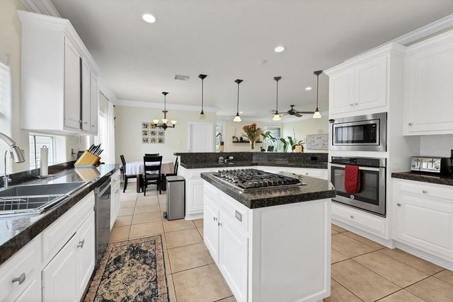 2002 Colbury Court, Katy, TX 77450