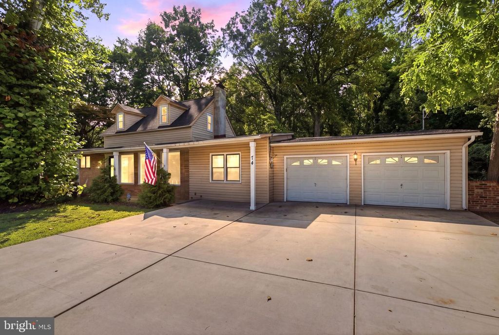 74 MILL ST, MEDFORD, NJ 08055 — exterior