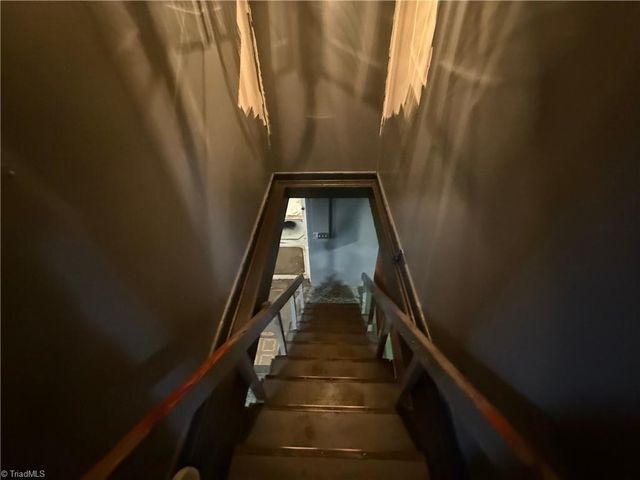 420 Manuel Road, Mayodan, NC 27027