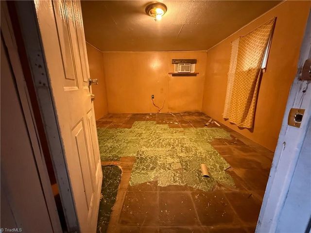 420 Manuel Road, Mayodan, NC 27027