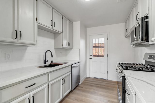 4150 Vowell St, Sacramento, CA 95838