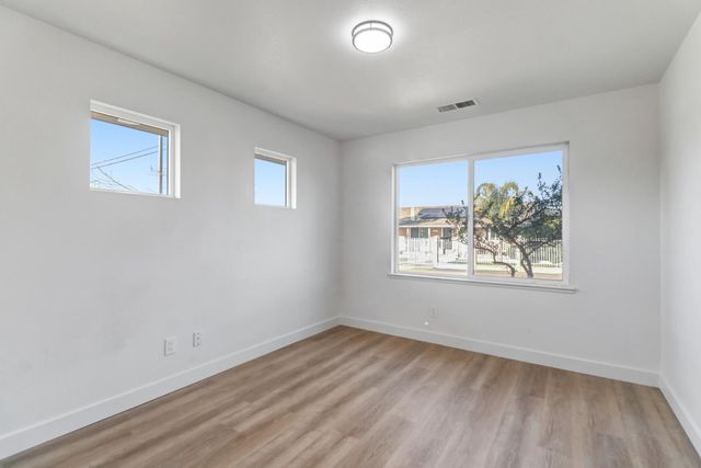 4150 Vowell St, Sacramento, CA 95838