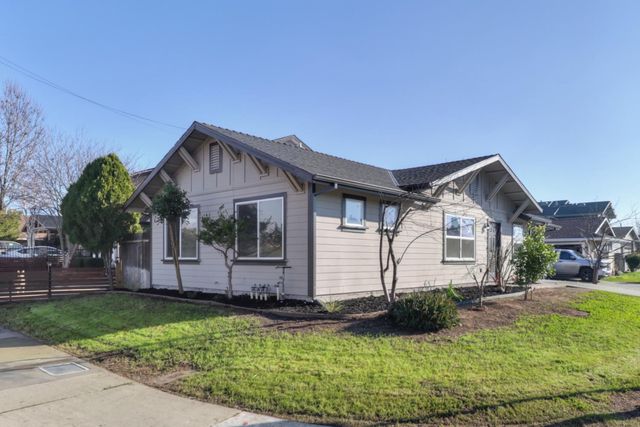 4150 Vowell St, Sacramento, CA 95838