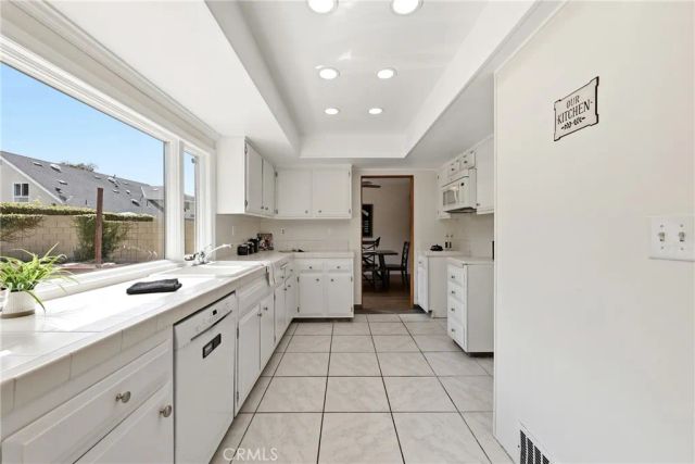 10292 Humbolt Street, Los Alamitos, CA 90720