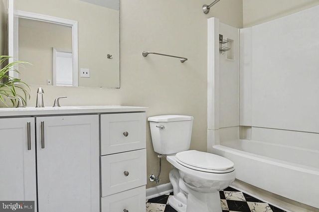5409 DELRAY DR, Wilmington, DE 19808