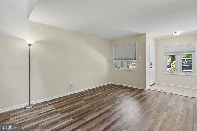 5409 DELRAY DR, Wilmington, DE 19808