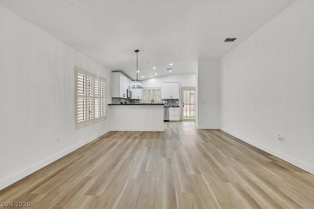 2107 High Mesa Drive, Henderson, NV 89012