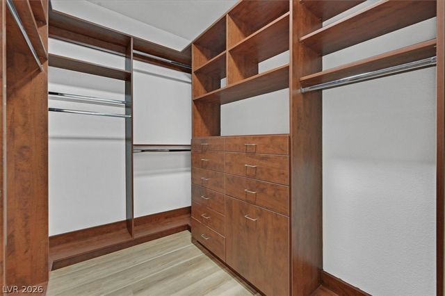 2107 High Mesa Drive, Henderson, NV 89012