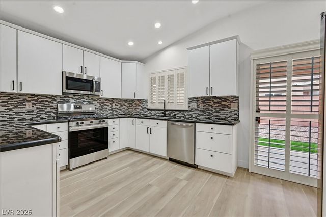 2107 High Mesa Drive, Henderson, NV 89012