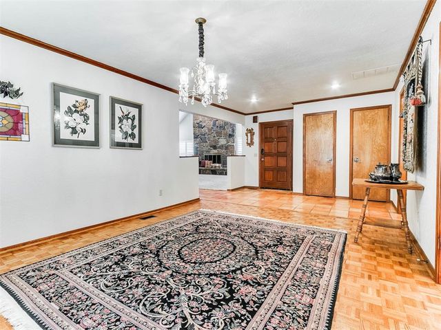 11108 Bluff Creek Drive, Oklahoma City, OK 73162