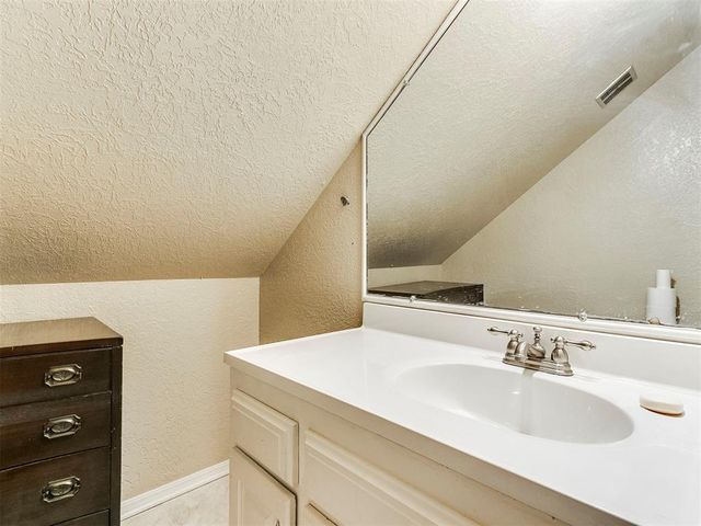 11108 Bluff Creek Drive, Oklahoma City, OK 73162