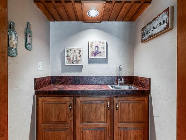 11108 Bluff Creek Drive, Oklahoma City, OK 73162