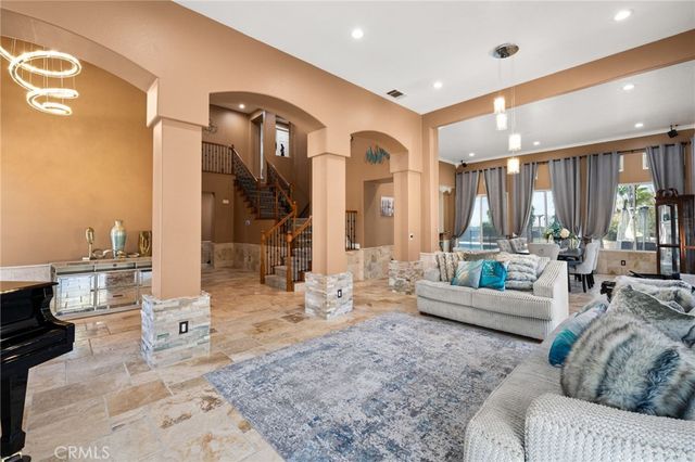 18936 Summerleaf Lane, Riverside, CA 92504