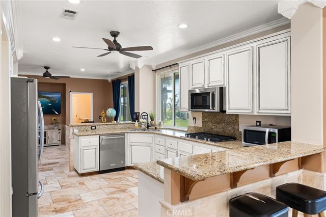 18936 Summerleaf Lane, Riverside, CA 92504