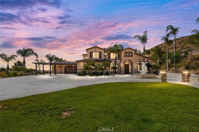 18936 Summerleaf Lane, Riverside, CA 92504