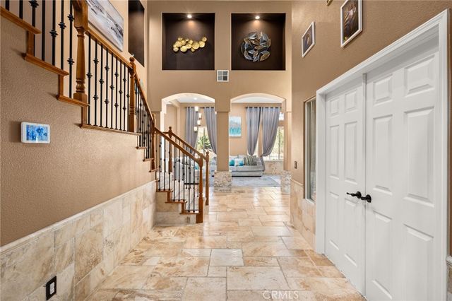 18936 Summerleaf Lane, Riverside, CA 92504