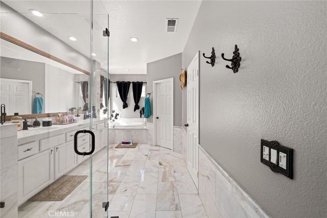 18936 Summerleaf Lane, Riverside, CA 92504