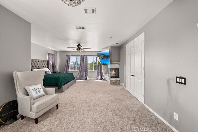 18936 Summerleaf Lane, Riverside, CA 92504