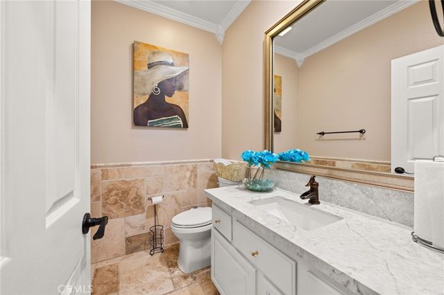 18936 Summerleaf Lane, Riverside, CA 92504