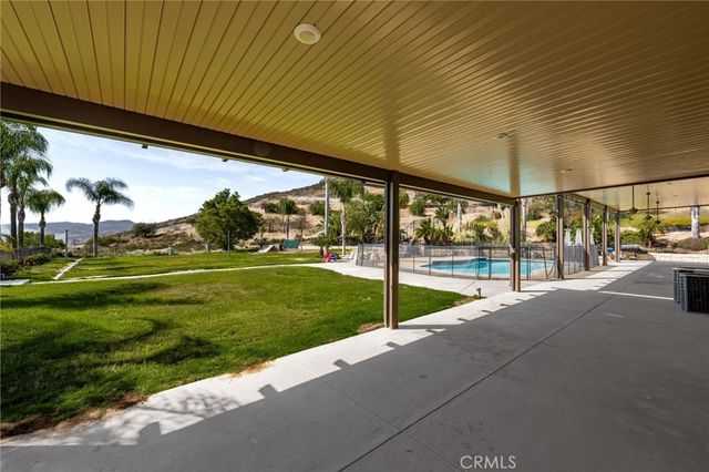 18936 Summerleaf Lane, Riverside, CA 92504