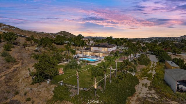 18936 Summerleaf Lane, Riverside, CA 92504