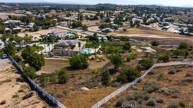 18936 Summerleaf Lane, Riverside, CA 92504