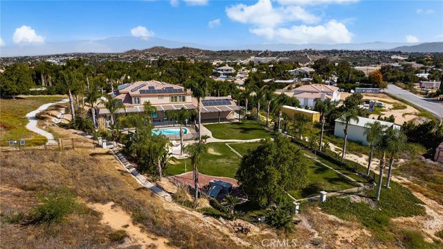 18936 Summerleaf Lane, Riverside, CA 92504