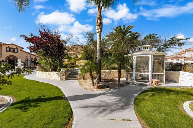 18936 Summerleaf Lane, Riverside, CA 92504