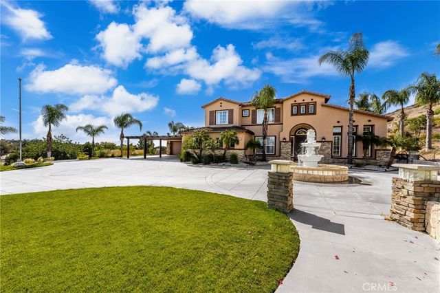 18936 Summerleaf Lane, Riverside, CA 92504