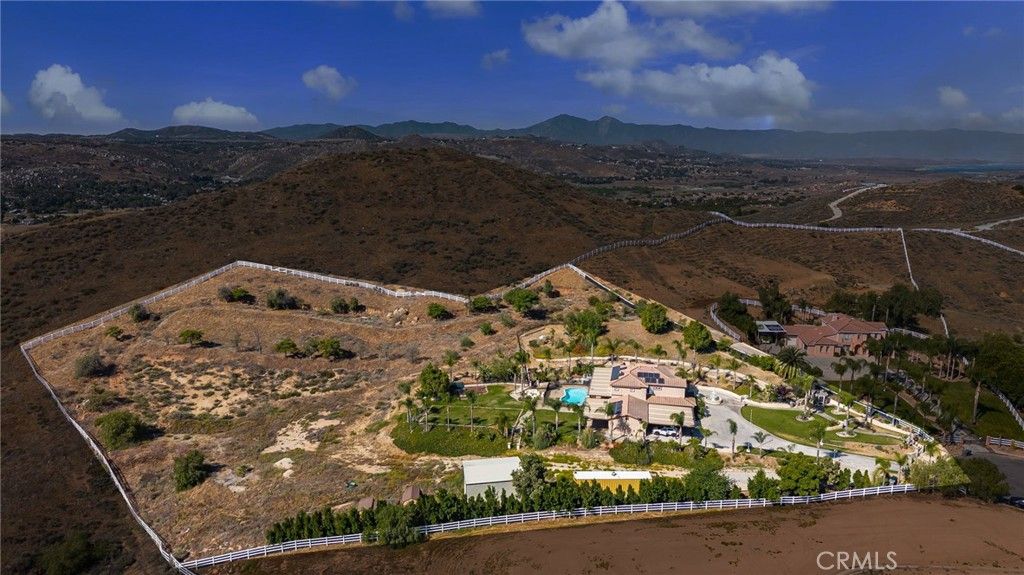 18936 Summerleaf Lane, Riverside, CA 92504