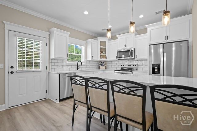 105 Mangrove Court, Jesup, GA 31546